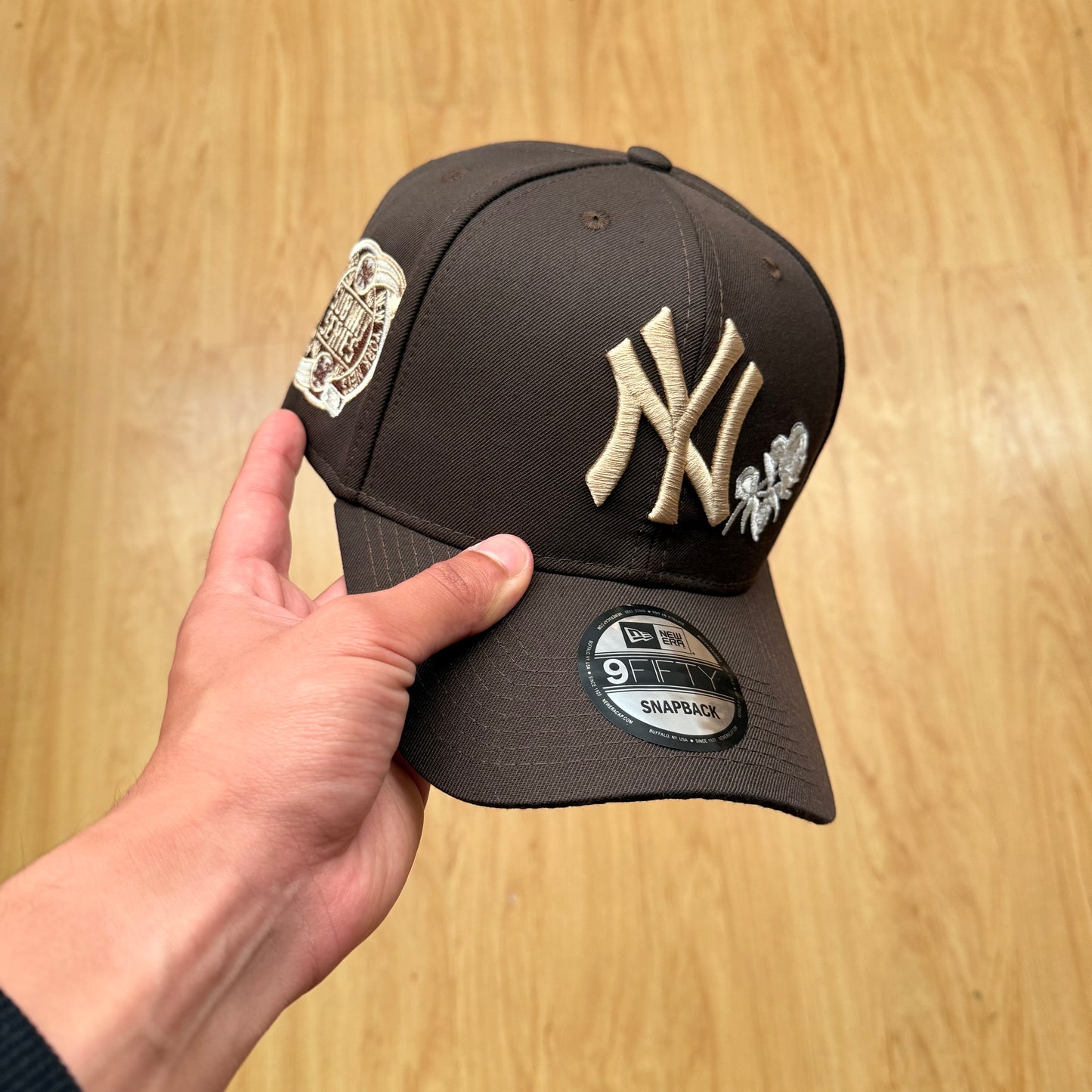 Gorra "NY Brown Line"