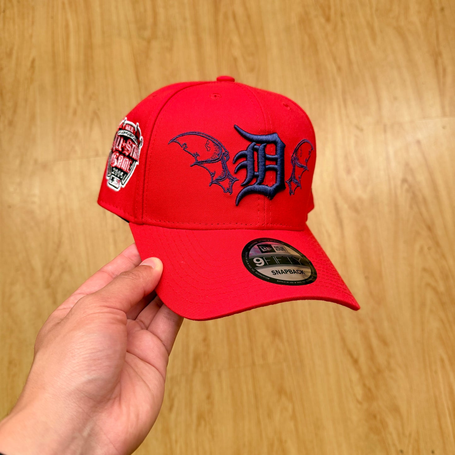 Gorra " NY Detroit Red"