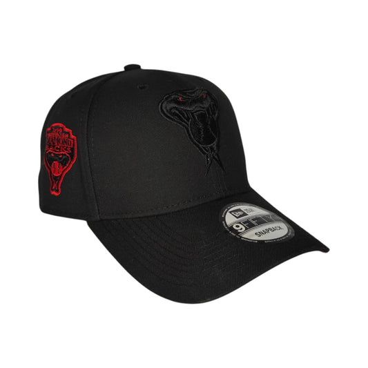 Gorra "Diamond Black Red"